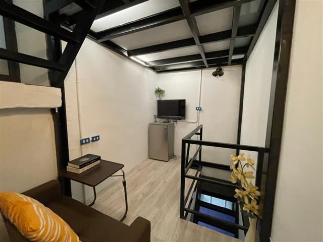 高雄租屋 - Khouse高雄租屋租房#前金區#愛河#捷運#民宿風#三層個人空間