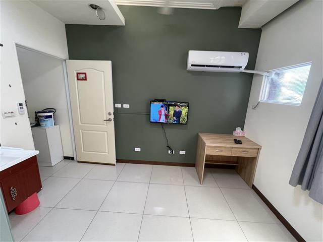高雄租屋 - Khouse高雄租屋租房 #苓雅 #85館 #三多捷運站 #自2A