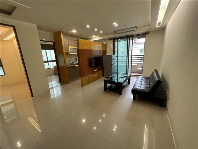 高雄租屋 - Khouse高雄租屋租房 #美術館 #內惟車站 #高樓明亮兩房