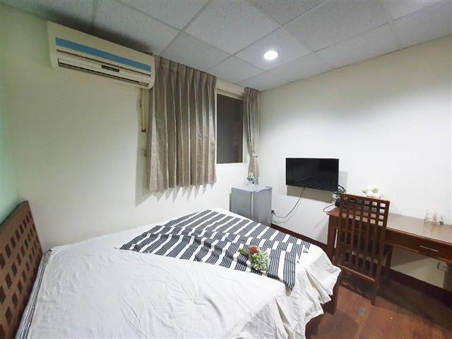 高雄租屋 - 高醫#熱河夜市#電梯#機車位#租屋補助
