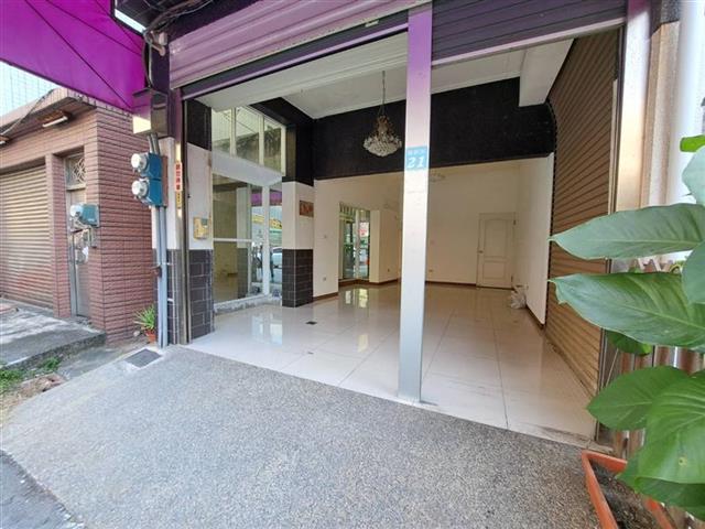 高雄租屋 - #苓雅 #店面一樓#近85大樓 #三多捷運站 #自1A