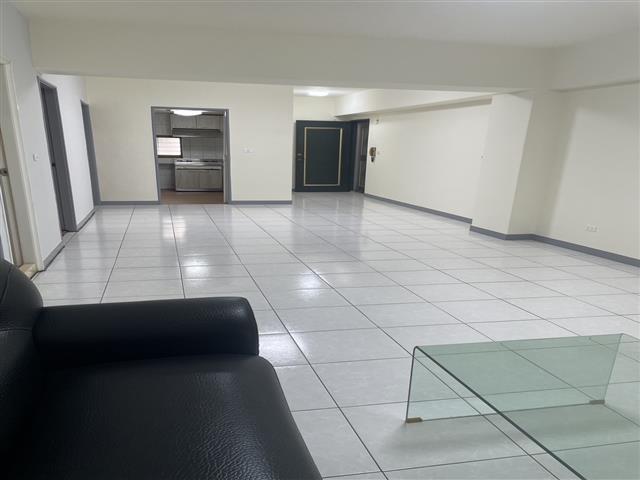 高雄租屋 - 租屋大小事 交給Khouse #前鎮區 #凱旋三路#瑞隆商圈#輕軌前鎮之星站#3房出租